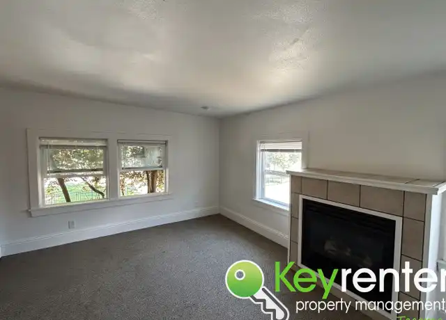 Property at 1408 S 14th St Unit 4, Tacoma, WA, 98405, 2 beds, 1 bath, [object Object]