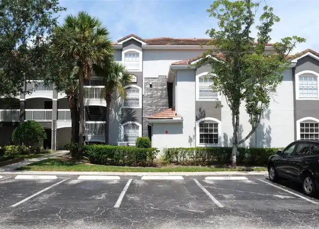 Property at 13905 Fairway Island Dr, Orlando, FL, 32837, 2 beds, 2 baths, [object Object]