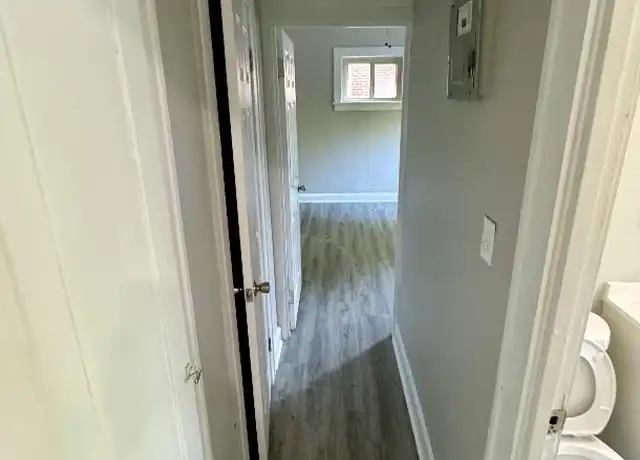 Property at 2992 S Moreland Blvd, Cleveland, OH, 44120, 2 beds, 1 bath, [object Object]