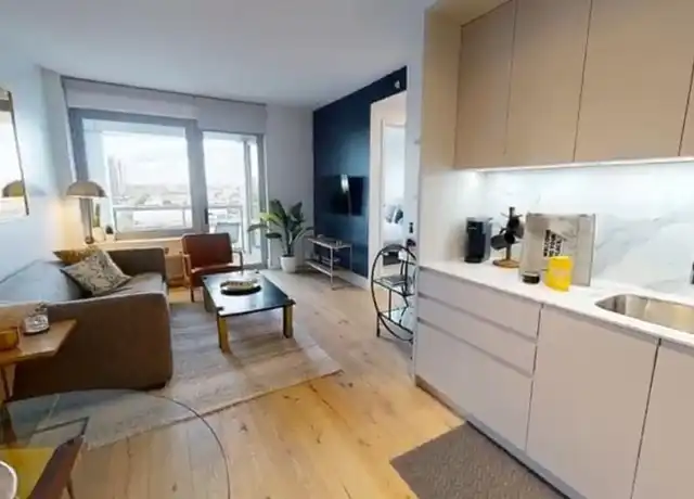 Property at 172 2nd St Unit 4-1, Jersey City, NJ, 07302, 1 bed, 1 bath, [object Object]