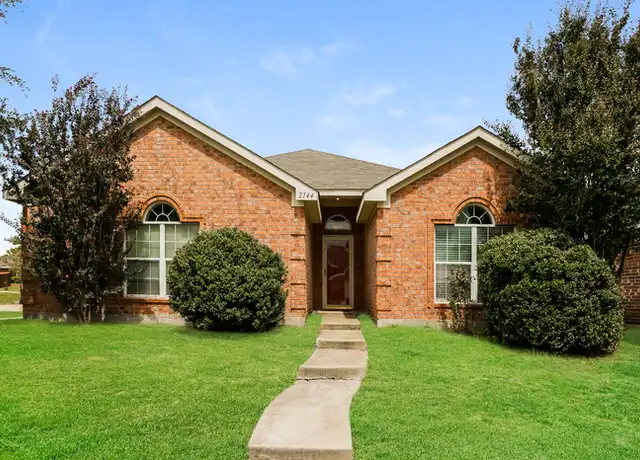 Property at 2744 Ensenada Ln, Fort Worth, TX, 76108, 3 beds, 2 baths, [object Object]