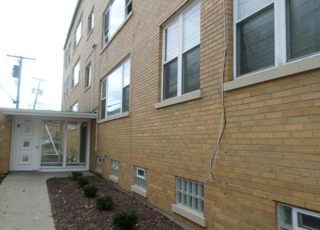 Photo of 1945 Hickory Rd, Homewood, IL 60430