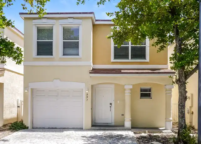Property at 997 SW 15th St, Deerfield Beach, FL, 33441, 3 beds, 2.5 baths, [object Object]