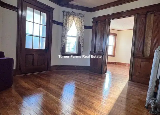 Property at 4 High St, Somerville, MA, 02144, 5 beds, 1.5 baths, [object Object]