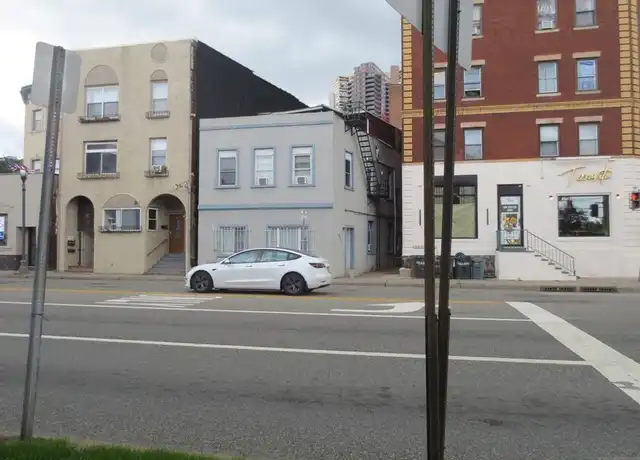 Property at 902 River Rd #2, Edgewater, NJ, 07020, 2 beds, 2 baths, [object Object]