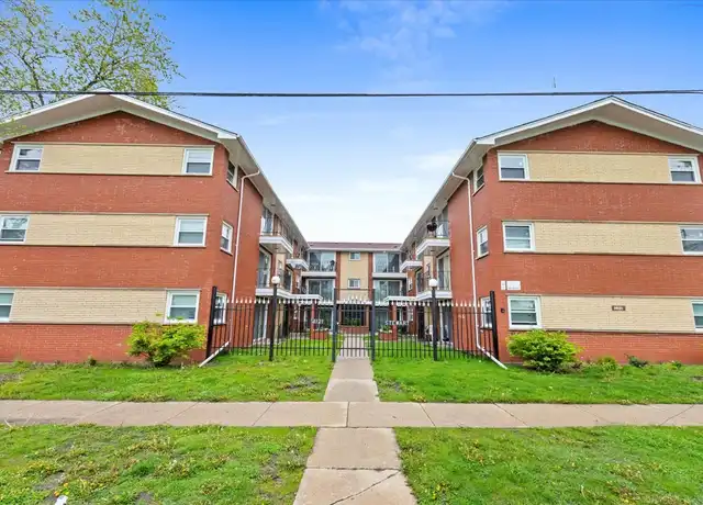 Property at 14121 S Stewart Ave Unit 3E, Riverdale, IL, 60827, 2 beds, 1 bath, [object Object]