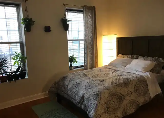 Property at 906 Arch St Unit THIR FLOOR, Philadelphia, PA, 19107, 3 beds, 1 bath, [object Object]