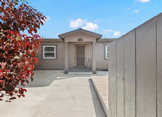 Property at 4661 Larkspur St, San Diego, CA, 92107, 2 beds, 1 bath, [object Object]