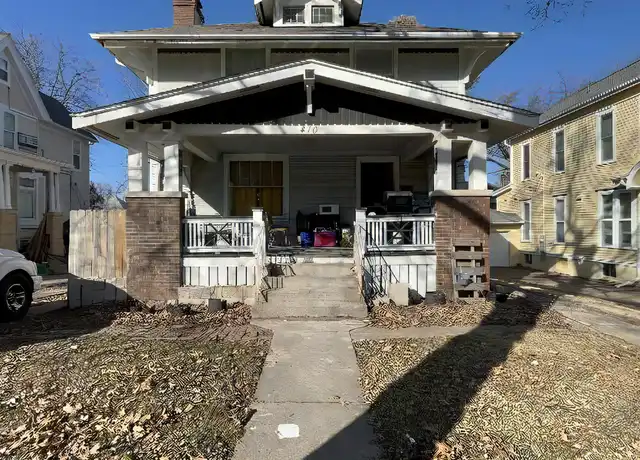 Property at 410 E Monroe St, Bloomington, IL, 61701, 1 bed, 1 bath, [object Object]