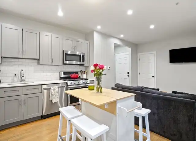 Property at 17 Howe St Unit 1, Boston, MA, 02125, 4 beds, 2 baths, [object Object]