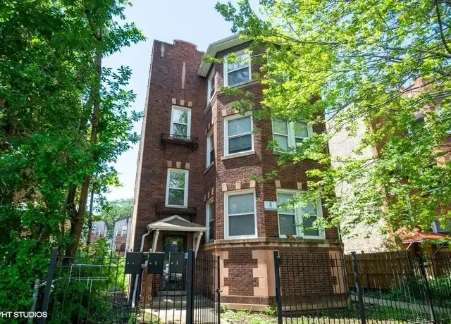 Property at 4834 N Springfield Ave Unit 2, Chicago, IL, 60625, 4 beds, 1 bath, [object Object]