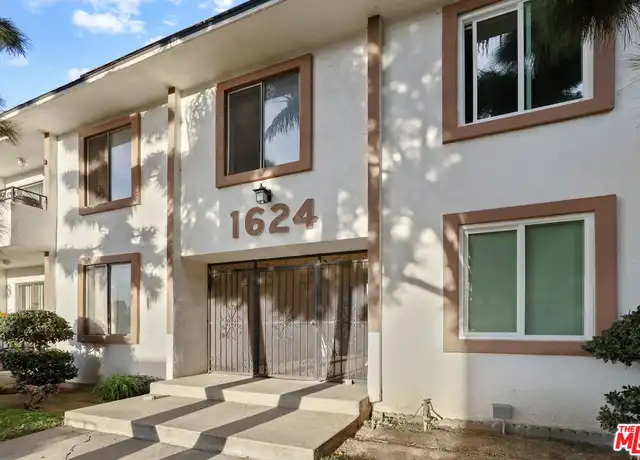Property at 1624 Federal Ave Unit 8, Los Angeles, CA, 90025, 2 beds, 2 baths, [object Object]