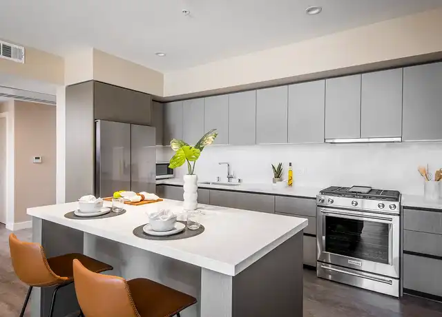 Property at Arista Glendale - 520 N Central Ave, Glendale, CA, 91203, 3 beds, 2-2.5 baths, [object Object]
