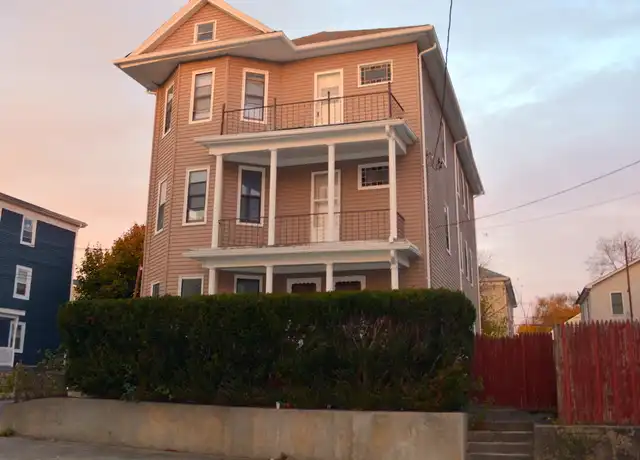 Property at 49 Lynch St Unit 3, Providence, RI, 02908, 4 beds, 1 bath, [object Object]