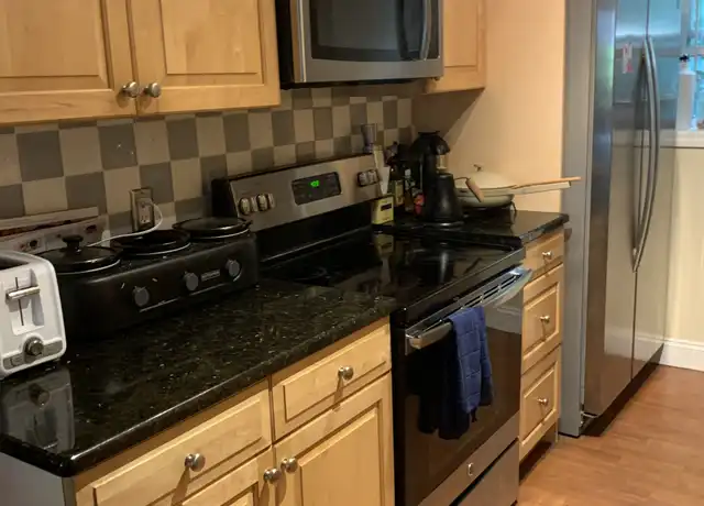 Property at 180 Newton St #3, Brighton, MA, 02135, 2 beds, 2 baths, [object Object]