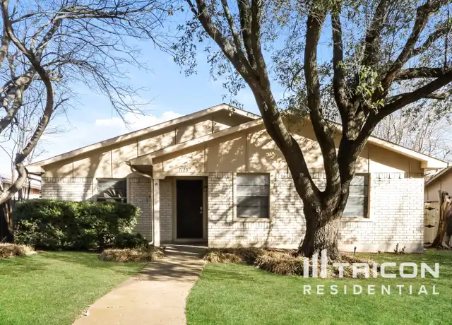 Property at 7125 Hardwood Trl, Dallas, TX, 75249, 3 beds, 2 baths, [object Object]