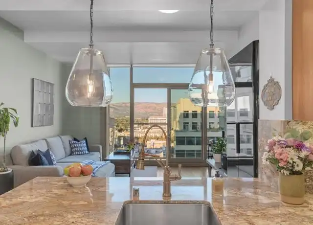 Property at 38 N Almaden Blvd #2008, San Jose, CA, 95110, 1 bed, 1 bath, [object Object]