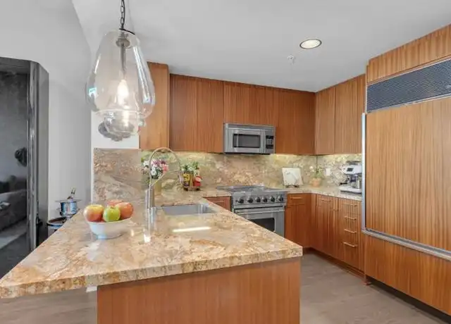 Property at 38 N Almaden Blvd #2008, San Jose, CA, 95110, 1 bed, 1 bath, [object Object]