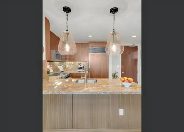 Property at 38 N Almaden Blvd #2008, San Jose, CA, 95110, 1 bed, 1 bath, [object Object]