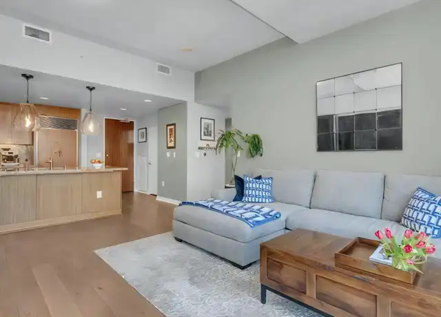 Property at 38 N Almaden Blvd #2008, San Jose, CA, 95110, 1 bed, 1 bath, [object Object]