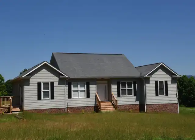 Property at 3965 N Highway 101, Greer, SC, 29651, 4 beds, 3.5 baths, [object Object]