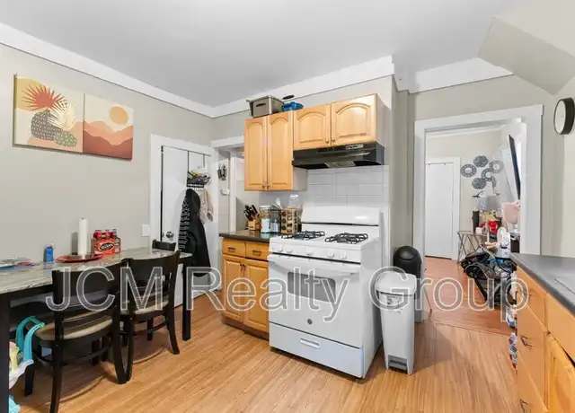 Property at 38 Hurd St Unit 2, Melrose, MA, 02176, 4 beds, 1 bath, [object Object]