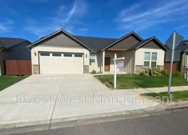 Property at 1706 NW 22nd Ave, Battle Ground, WA, 98604, 5 beds, 3 baths, [object Object]