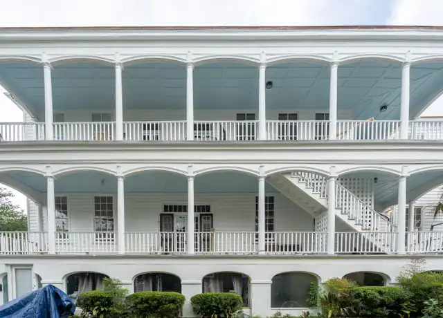 Property at 70 Ashley Ave, Charleston, SC, 29401, 1 bed, 1 bath, [object Object]