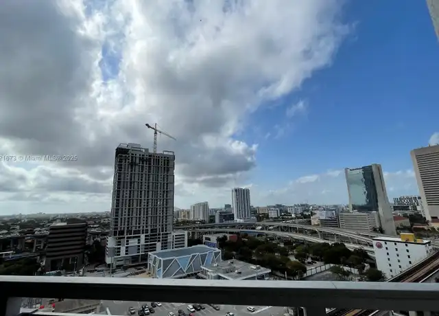 Property at 90 SW 3rd St #1809, Miami, FL, 33130, 1 bed, 1 bath, [object Object]