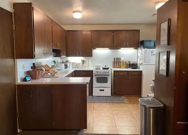 Property at 80 N 200 E, Provo, UT, 84606, 2 beds, 1.5 baths, [object Object]