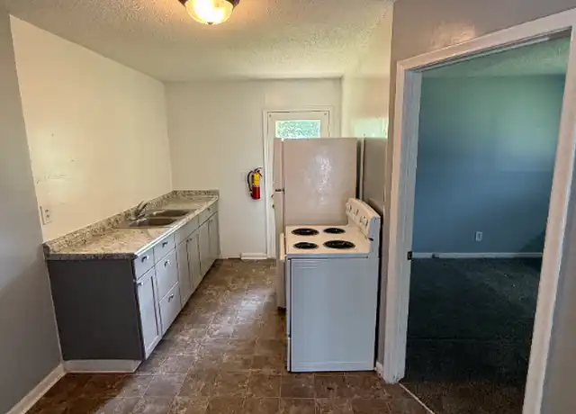 Property at 75 McCallie Rd Apt 4, Flintstone, GA, 30725, 1 bed, 1 bath, [object Object]