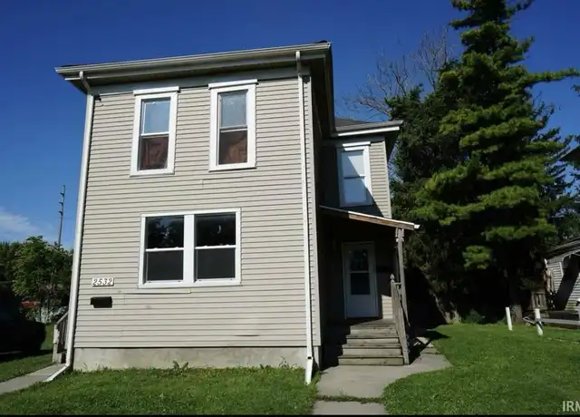 Property at 2532 S Hanna St Unit 2, Fort Wayne, IN, 46803, 2 beds, 1 bath, [object Object]