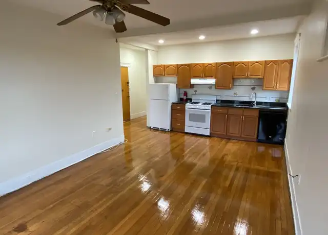 Property at 1412 Commonwealth Ave #18, Brighton, MA, 02135, 2 beds, 1 bath, [object Object]