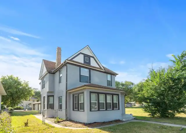 Property at 2715 Penn Ave N, Minneapolis, MN, 55411, 6 beds, 2 baths, [object Object]