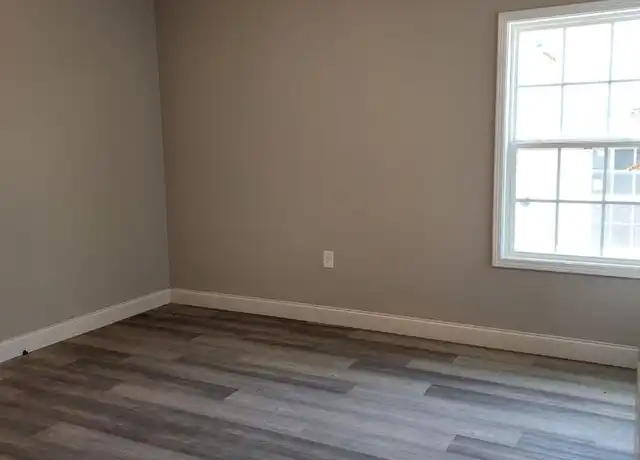 Property at 2220 Hickory St Apt 222, Bowling Green, KY, 42101, 2 beds, 2 baths, [object Object]