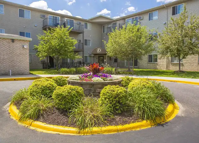Property at Dove Tree Apartments - 1105 Lions Park Dr NW, Elk River, MN, 55330, 2 beds, 1 bath, [object Object]