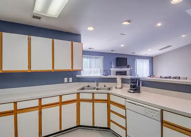 Property at Crestview Apartments - 100 Crestview Way, Fredericksburg, VA, 22401, 1-3 bed, 1-2 bath, [object Object]