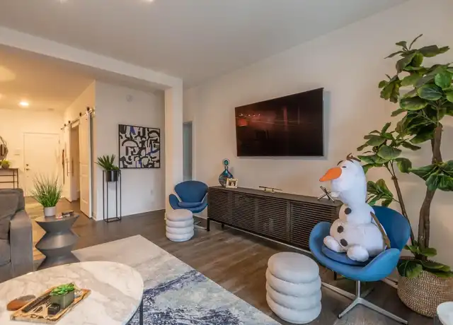 Property at 304 W Kirkwood Ave, Bloomington, IN, 47404, 2 beds, 2 baths, [object Object]
