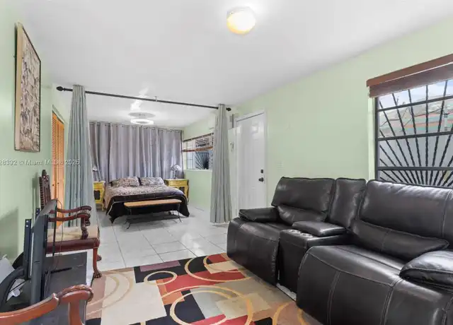 Property at 410 East Dr Unit 2, North Miami Beach, FL, 33162, 0 beds, 1 bath, [object Object]