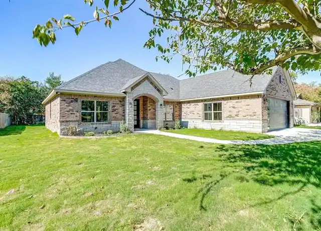 Property at 908 Meadowlark Ln, Granbury, TX, 76048, 4 beds, 2 baths, [object Object]
