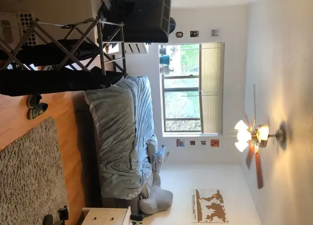 Property at 616 10th Ave SE Unit 2, Minneapolis, MN, 55414, 2 beds, 1 bath, [object Object]