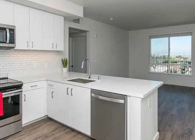 Property at The Moran - 571 21st St, Oakland, CA, 94612, 2 beds, 2 baths, [object Object]