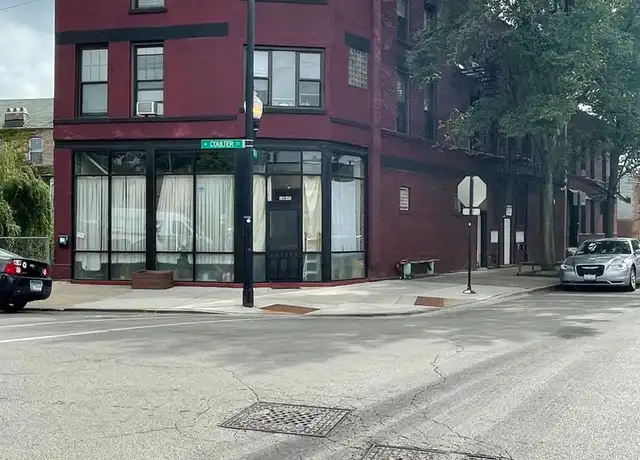 Property at 2065 W Coulter St Unit : 204, Chicago, IL, 60608, 2 beds, 2 baths, [object Object]