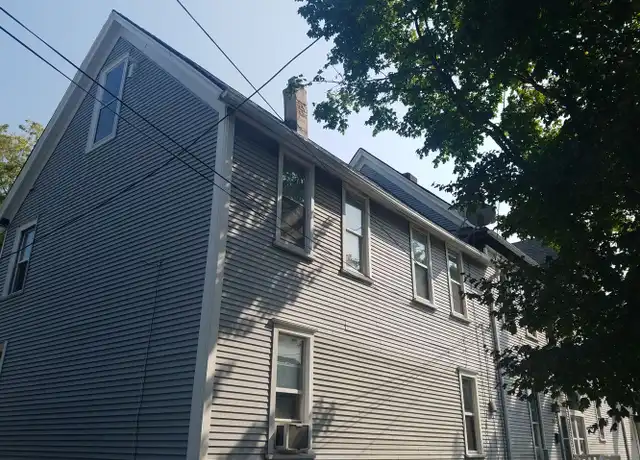 Property at 1000 E Locust St Unit 2, Milwaukee, WI, 53212, 2 beds, 1 bath, [object Object]