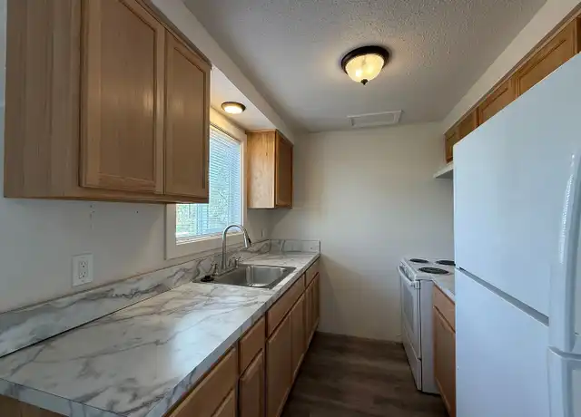 Property at 360 SE Centennial St Unit 5, Bend, OR, 97702, 2 beds, 1 bath, [object Object]