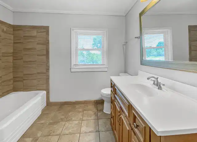 Property at 3846 Blue Ridge Blvd, Independence, MO, 64052, 3 beds, 1 bath, [object Object]