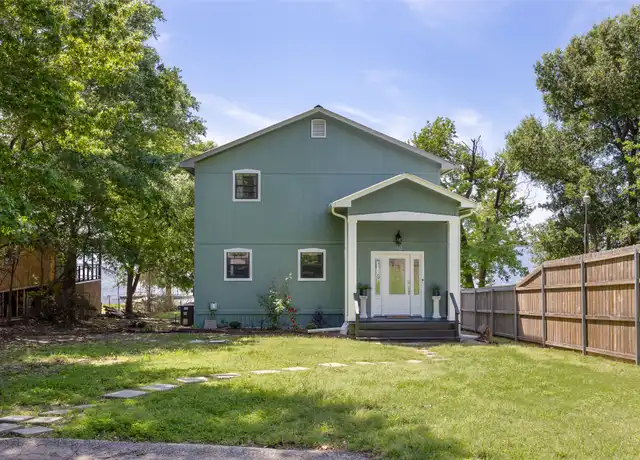 Property at 17142 Lakeview Dr, Flint, TX, 75762, 3 beds, 1.5 baths, [object Object]