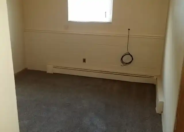 Property at 3379 Wallace Ct SW, Grandville, MI, 49418, 2 beds, 1 bath, [object Object]