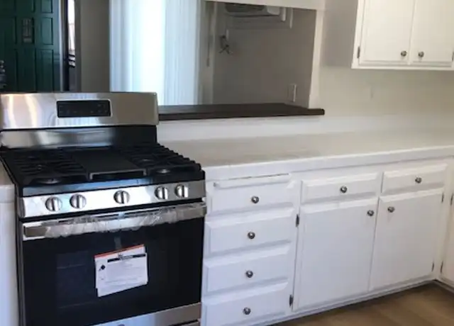 Property at 10611 Western Ave Unit 202, Downey, CA, 90241, 2 beds, 2 baths, [object Object]