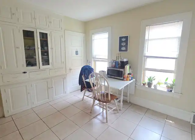 Property at 1542 S 72nd St Unit 3, West Allis, WI, 53214, 2 beds, 1 bath, [object Object]